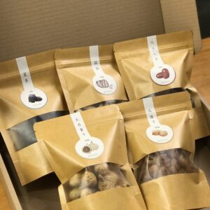健康药材零食系列 Healthy Herb Snacks